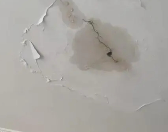 溧水阳台漏水维修公司分享下屋面防水工程质量问题原因分析